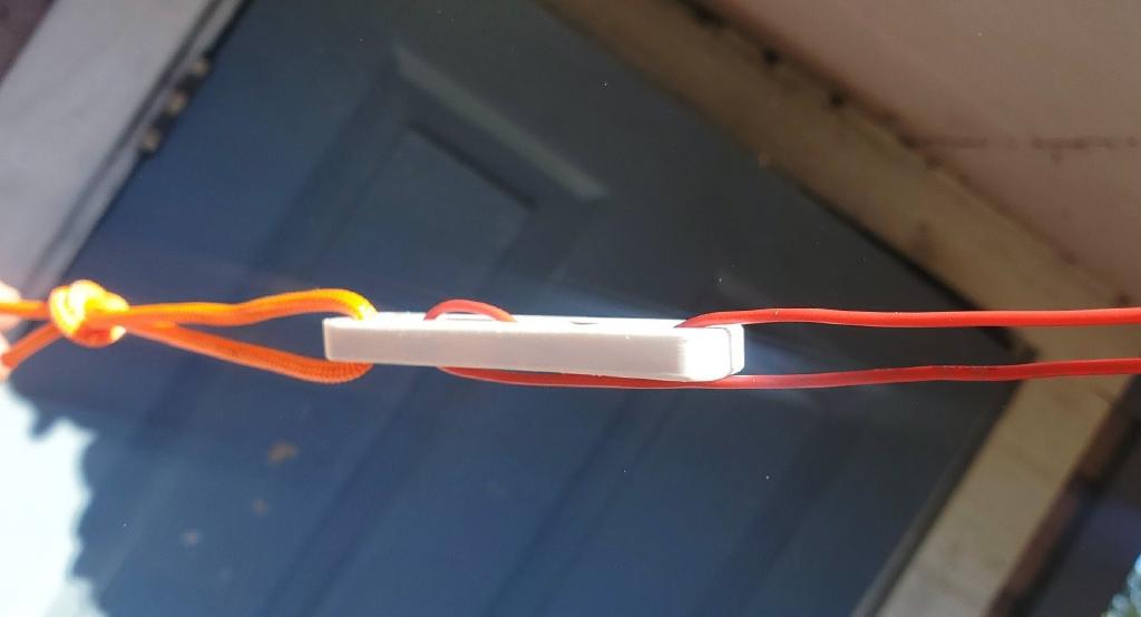 Efhw Insulator Which Works on the Same Principle