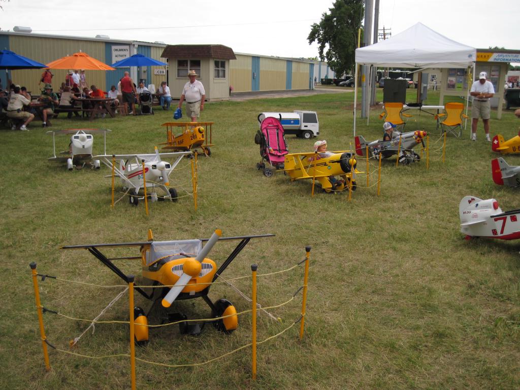 Pedal Planes for Kids