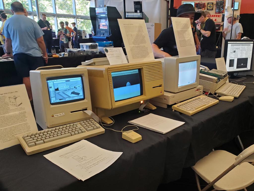 Mac Plus and Lisa and Amiga1000