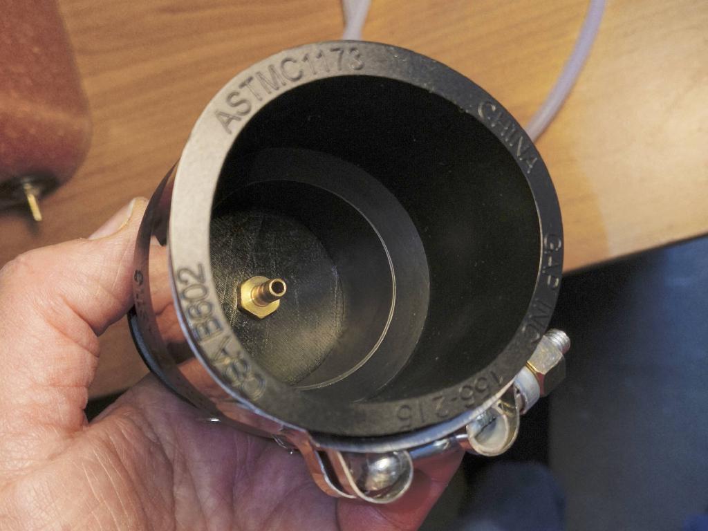 Oil Filler Neck Coupler